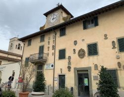 Il Palazzo Spartaco Conti, uno degli edifici caratteristici del centro storico di Campi Bisenzio - © lissa.77 / Shutterstock.com