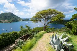 Il panorama che si gode da Fort Napoleon sull'isola di Terre-de Haut arcipelago Les Saintes a Guadalupa