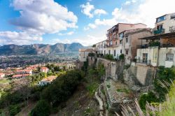 Il panorama del borgo di Alcamo in Sicilia, in provincia di Trapani.