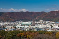 Il panorama del centro di Himeji in Giappone in autunno