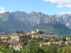 Il Panorama di Feltre come si ammira da Villaga: siamo in Veneto, nella provincia di Belluno