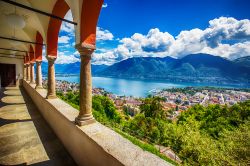 Il Panorama di Locarno dalla Madonna del Sasso, Svizzera