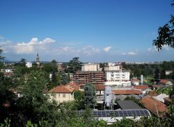 Il panorama di Mariano Comense in Lombardia - © Chiyako92, CC BY-SA 3.0, Wikipedia