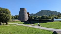 Il Parco di Vulcania in Alvernia, Massiccio Centrale, Francia