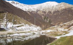 Il piccolo lago di  Foce di Montemonaco nelle Marche.