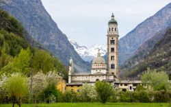 Il Santuario della Madonna di Tirano in Valtellina (Lombardia)