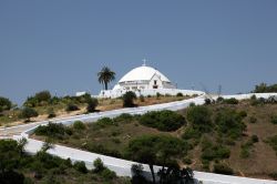 Il santuario di Nossa Senhora da Piedade a Loulé, Portogallo. Situata al di fuori del centro storico cottadino, la chiesa della Madonna della Misericordia si distingue per la sua forma ...