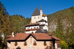 Il Santuario di San Romedio a Coredo, Comune di Predaia, Trentino Alto Adige
