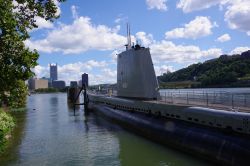 Il sottomarino SS-418 esposto al Carnegie Science Center Museum di Pittsburgh, Pennsylvania, USA - © Vladimir Martinov / Shutterstock.com