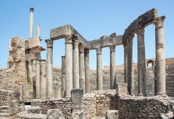 Il teatro romano di Dougga, ex capitale della Numidia, Tunisia.

