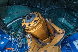 Il telescopio dell'osservatorio astronomico sul Pic du Midi de Bigorre, Pirenei, Francia. Installato nel 1980, il telescopio è dedicato all'astronomo Bernard Lyot. 
