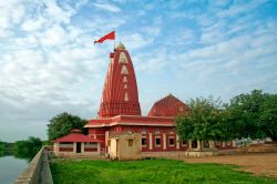 Il tempio di Shiva Nageshwar (Il Signore dei Serpenti), siamo a Dwarka nel Gujarat