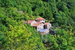 Il villaggio di Casoni vicino a Carrega Ligure, alessandrino.