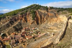 Il villaggio di Daroca visto dall'alto della collina, Aragona, Spagna.

