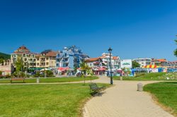Il villaggio turistico di Obzor in Bulgaria con belle spiagge sul Mar Nero. - © Brenik / Shutterstock.com