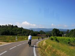 In sella alle due ruote lungo le ciclabili che attraversano il Luberon 