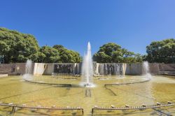 Independence Square a Mendoza, Argentina. Questa piazza, la più grande e più importante della città, deve la sua grandezza alla necessità di avere a disposizione ...