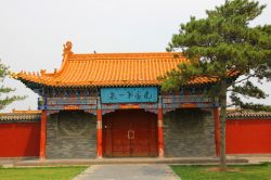 Ingresso della Five Pagoda Temple a Hohhot, Mongolia Interna, Cina.
