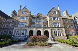 Ingresso principale del campus alla Duke University, Durham, Carolina del Nord. Questa università privata dedicata alla ricerca è fra le dieci più prestigiose degli Stati ...