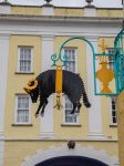 L'insegna di un edificio a Portmeirion, Galles, UK.
