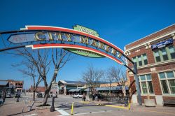 Insegna d'ingresso del mercato dei contadini a Kansas City, Missouri - © f11photo / Shutterstock.com