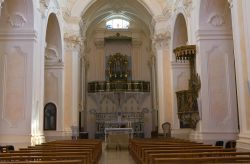 Interno della chiesa di San Rosario a Manduria, Puglia, Italia.



