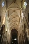 Interno della chiesa medievale di Saint-Benoit-sur-Loire, Francia - © Traveller70 / Shutterstock.com