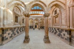 Interno dell'Ishak Pasha Palace di Dogubeyazit, distretto di Agri (Turchia). Questo edificio di epoca ottomana venne iniziato nel 1685 da Colak Abdi Pasha, bey della provincia di Beyazit  ...