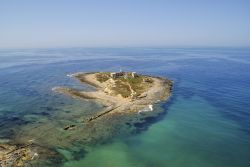 Isola delle correnti, una classica escursione da Pachino, nel sud-est della Sicilia - © Michele Ponzio / Shutterstock.com