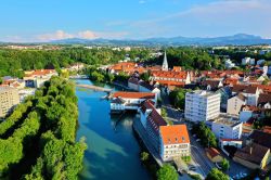 Kempten sulle rive del fiume Iller, Germania: la città si trova a 50 km dal lago di Costanza e a 100 da Monaco di Baviera.
