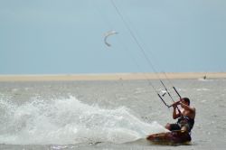 Kitesurf atins a Barreirinhas (Brasile)