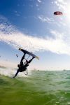 Kitesurf nella laguna: Dakhla è diventata una tappa ormai fissa del campionato del mondoi di kitesurf, il Prokitetour.