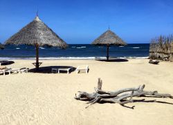 Kola Beach, Mambrui (Kenya): la spiaggia del Kola Beach Resort, una struttura a 5 stelle a gestione italiana affacciata sulle acque dell'Oceano Indiano.