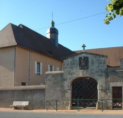 L'Hospice di Effiat in Francia - © Patrick Boyer , CC BY-SA 3.0, Wikipedia