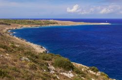 La baia di Orte a sud di Otranto, spiaggia selvaggia del Salento
