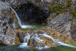 La cascata di Stuibenfall nei pressi di Reutte, Tirolo, Austria.
