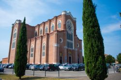 La Cattedrale di Montebelluna in Veneto - © foundfootage / Shutterstock.com