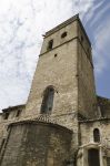 La cattedrale di Nostra Signora di Nazareth a Orange, Francia. Costruito nel 1338 il campanile era l'abitazione del prevosto.



