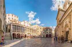 La Cattedrale di San Giacomo a Sibenik (Croazia) è parte del Patrimonio dell'Umanità dichiarato dall'UNESCO - foto © isa_ozdere / Shutterstock.com