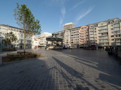 La centrale piazza Wapenplein nella città di Ostenda, Belgio - © Alexandre Tziripouloff / Shutterstock.com