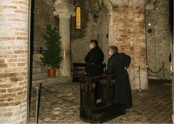 La chiesa dei protomartiri Vitale e Agricola nel complesso di Santo Stefano a Bologna - © lauradibi / Shutterstock.com