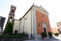 La chiesa del Sacro Cuore a Ponte Egola in Toscana  - © LigaDue, CC BY-SA 4.0, Wikipedia