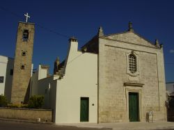 La Chiesa dell Assunta in centro a  Botrugno in Salento - © Lupiae, CC BY-SA 3.0, Wikipedia