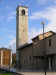 La chiesa di Ciliverghe di Mazzano vista dalla piazza ai Caduti - © Robertoni, Wikipedia