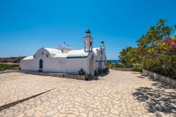 La chiesa di Panagia Toy Charou sull'isola di Lipsi, Grecia (Dodecaneso).
