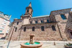 La chiesa di Saint Amans a Rodez, Dipartimento dell'Aveyron in Francia