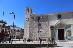 La Chiesa di San Francesco di Paola nel centro di Castellana Sicula in provincia di Palermo - © VLC Production / Shutterstock.com