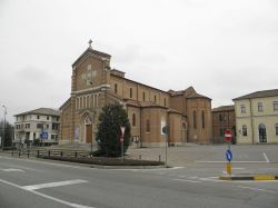 La Chiesa di San Giorgio in centro a Quinto di Treviso in Veneto - © Threecharlie, CC BY-SA 4.0, Wikipedia
