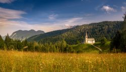 La Chiesa di San Lorenzo in Sauris di Sopra, in Friuli