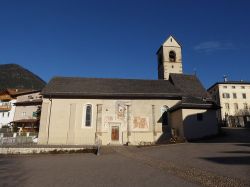 La Chiesa di San Martino in centro a Livo in provincia di Trento - © Syrio, CC BY-SA 4.0, Wikipedia